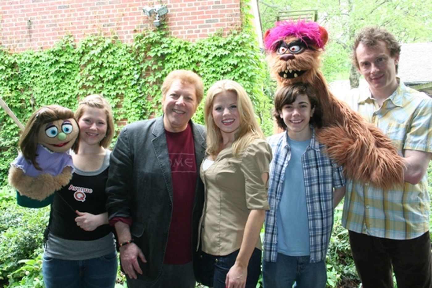 Photo Coverage: Hilty, Hodges & AVENUE Q Cast at 'Broadway Salutes Pet Rocks'  Image