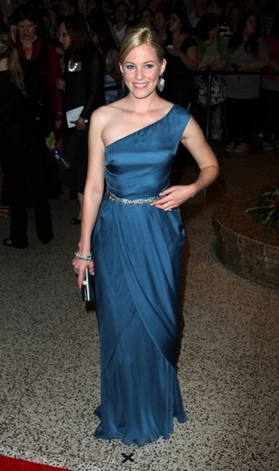 Elizabeth Banks Photo