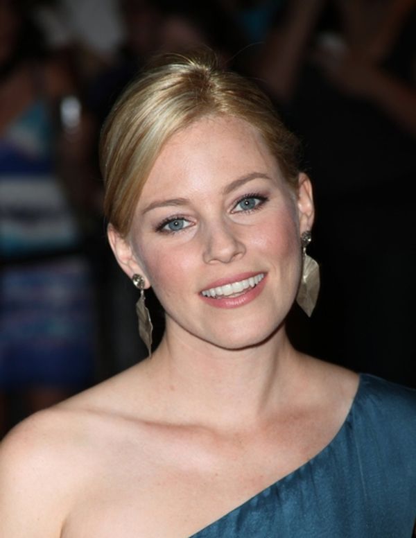 Elizabeth Banks Photo