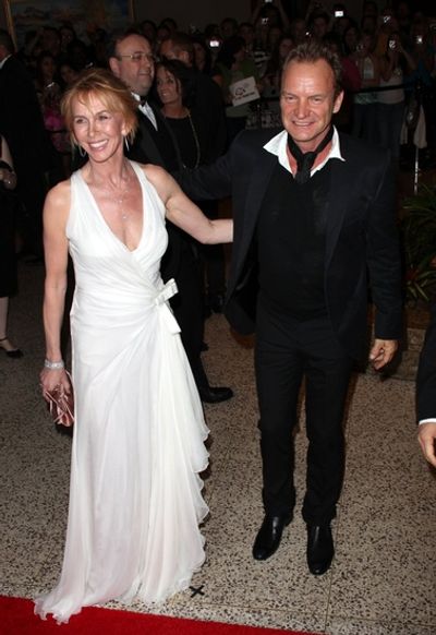 Trudie Styler & Sting Photo