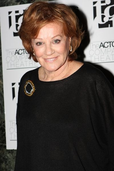Cynthia Harris Photo