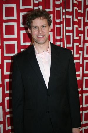 Kevin Earley @ BroadwayWorld Kevin Earley Photo