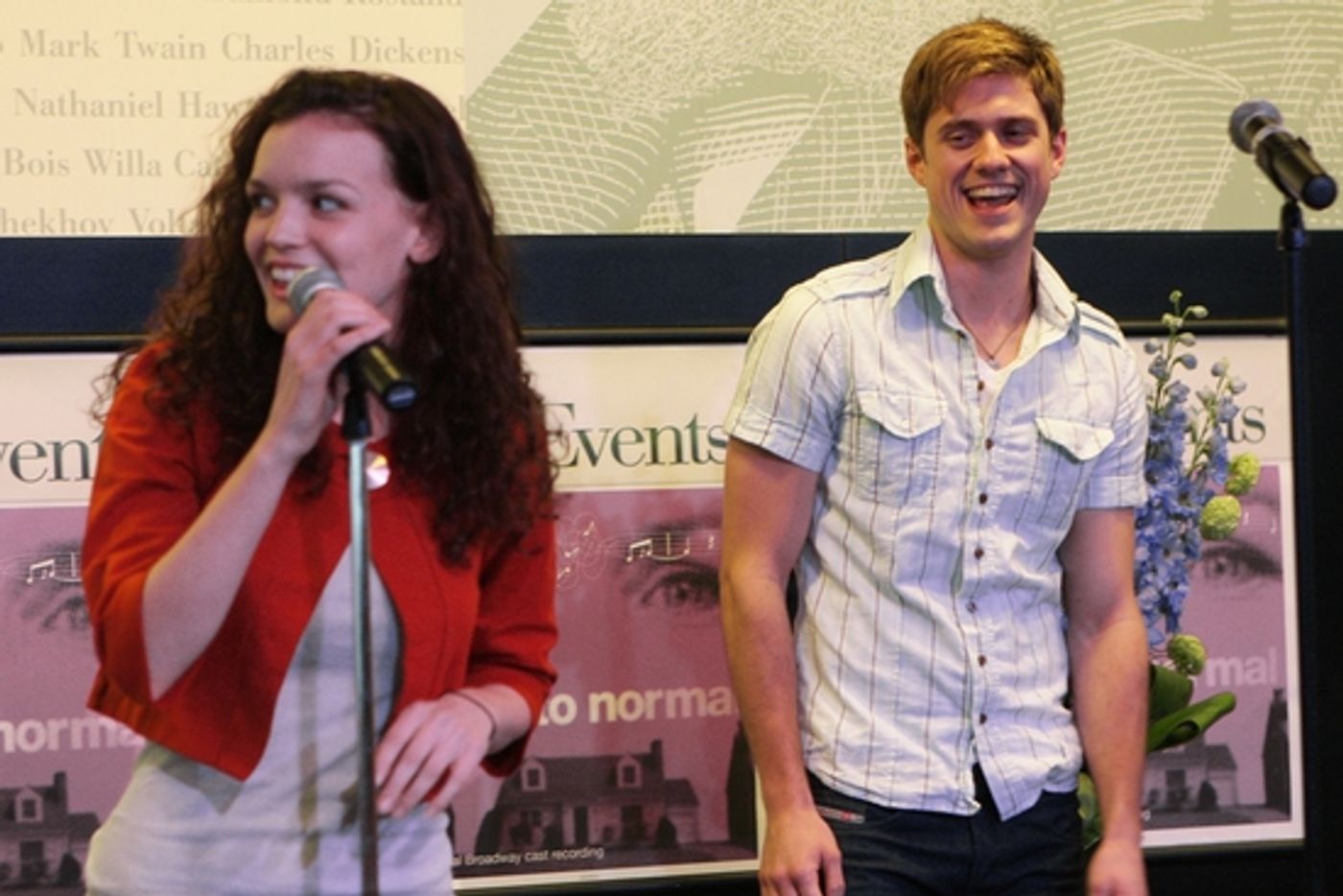 Photo Coverage: NEXT TO NORMAL Celebrates CD Release At Barnes and Noble Photo Coverage: NEXT TO NORMAL Celebrates CD Release At Barnes and Noble Image