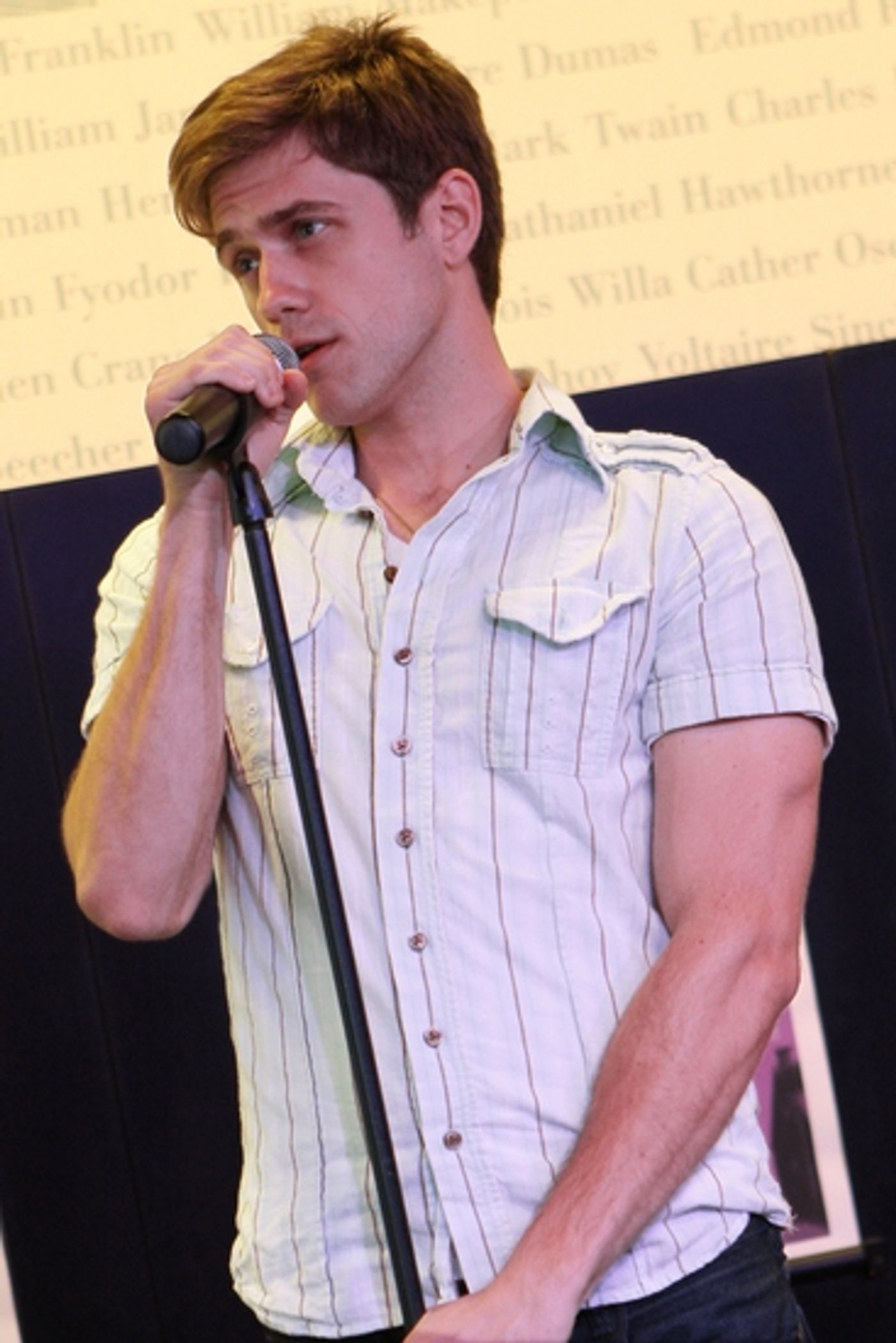 Photo Coverage: NEXT TO NORMAL Celebrates CD Release At Barnes and Noble  Image