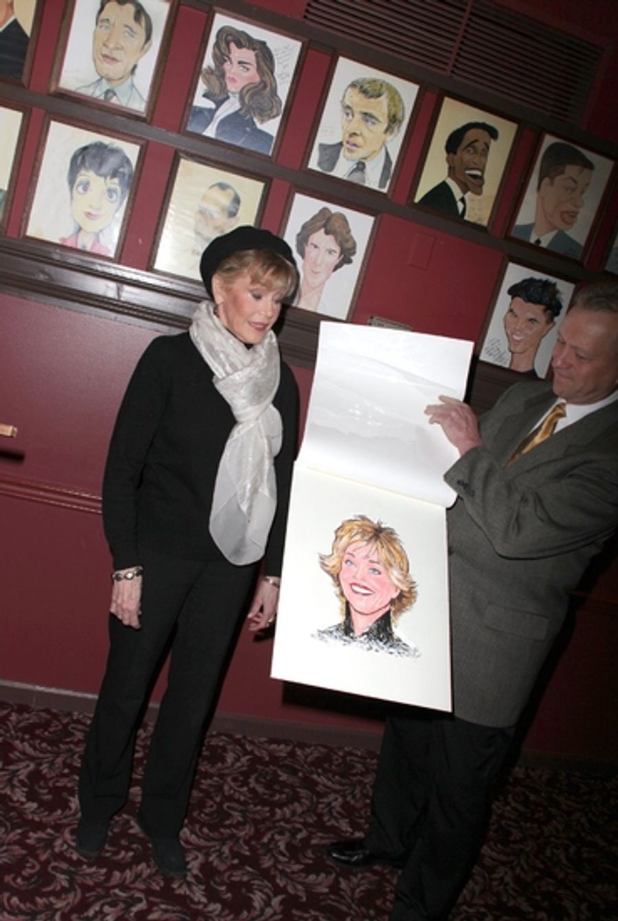 Photo Coverage: 33 Variations Star Jane Fonda's Caricature Unveiled at Sardi's Image