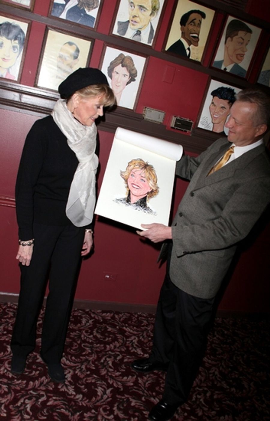Photo Coverage: 33 Variations Star Jane Fonda's Caricature Unveiled at Sardi's Image