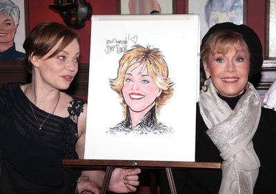 Samantha Mathis and Jane Fonda Photo
