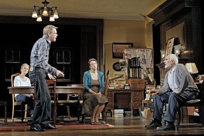 Kathleen Chalfant, Stephen Spinella, Linda Emond and Michael Cristofer  Photo