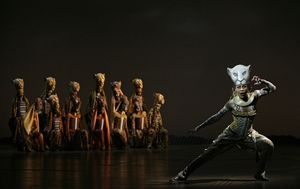 Kissy Simmons (Nala) and Ensemble Photo