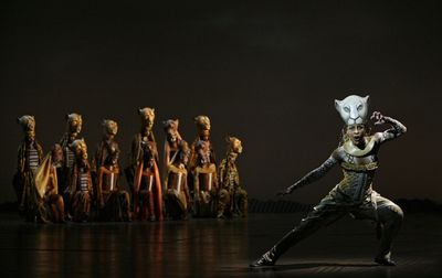 Kissy Simmons (Nala) and Ensemble Photo
