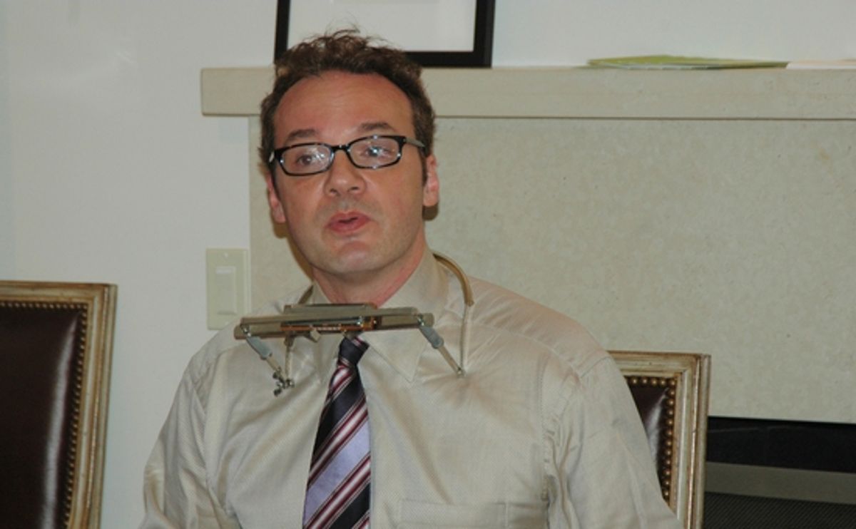 Michael Errico entertains at Pre Concert Reception at 