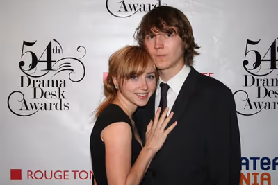 Zoe Kazan and Paul Dano Photo