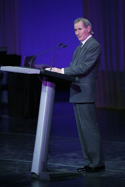Jim Dale Photo