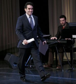 Brian d'Arcy James Photo