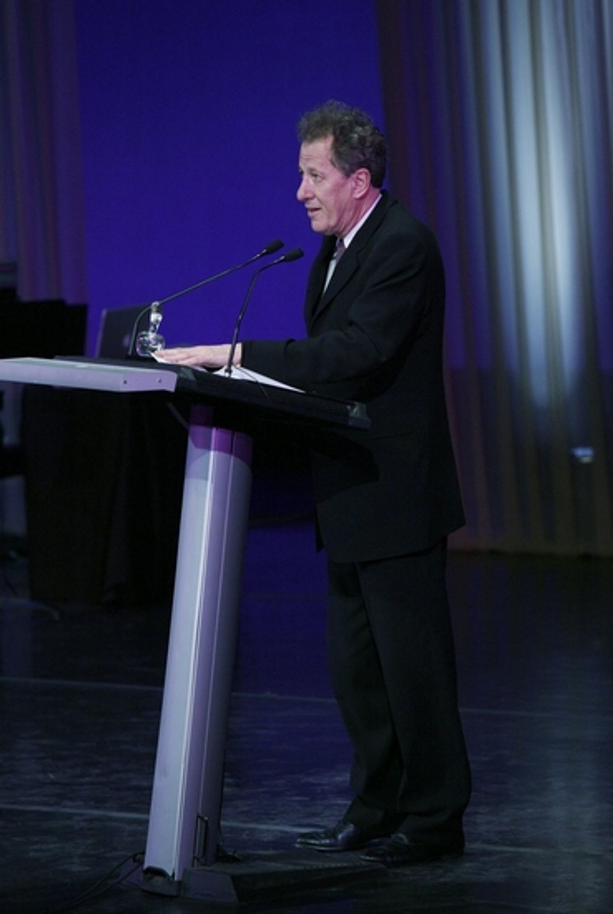 Geoffrey Rush at 2009 Drama Desk Awards - Presentation 2