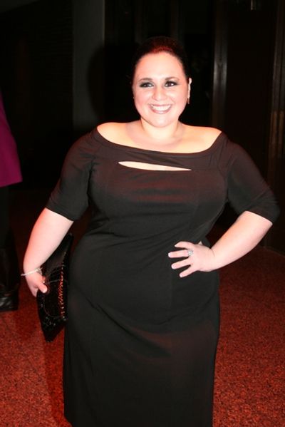 Nikki Blonsky Photo