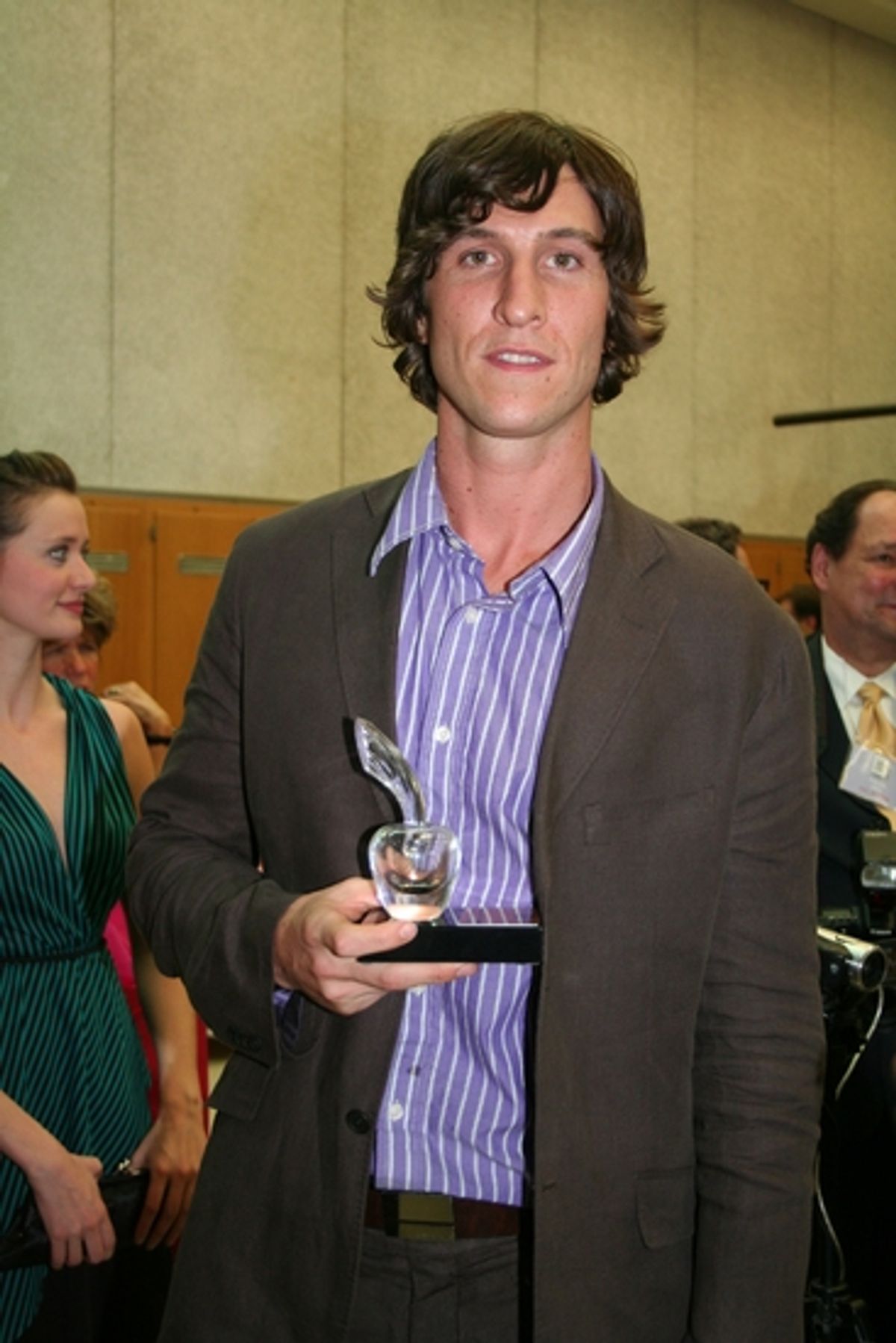 Pablo Schreiber at 2009 Drama Desk Awards Press Room