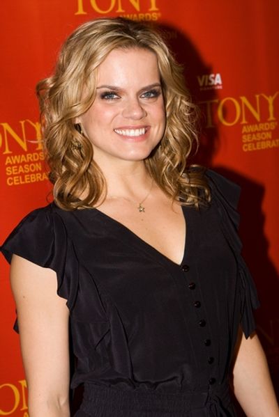 Amy Spanger Photo