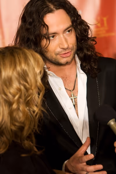 Constantine Maroulis and Amy Spanger Photo