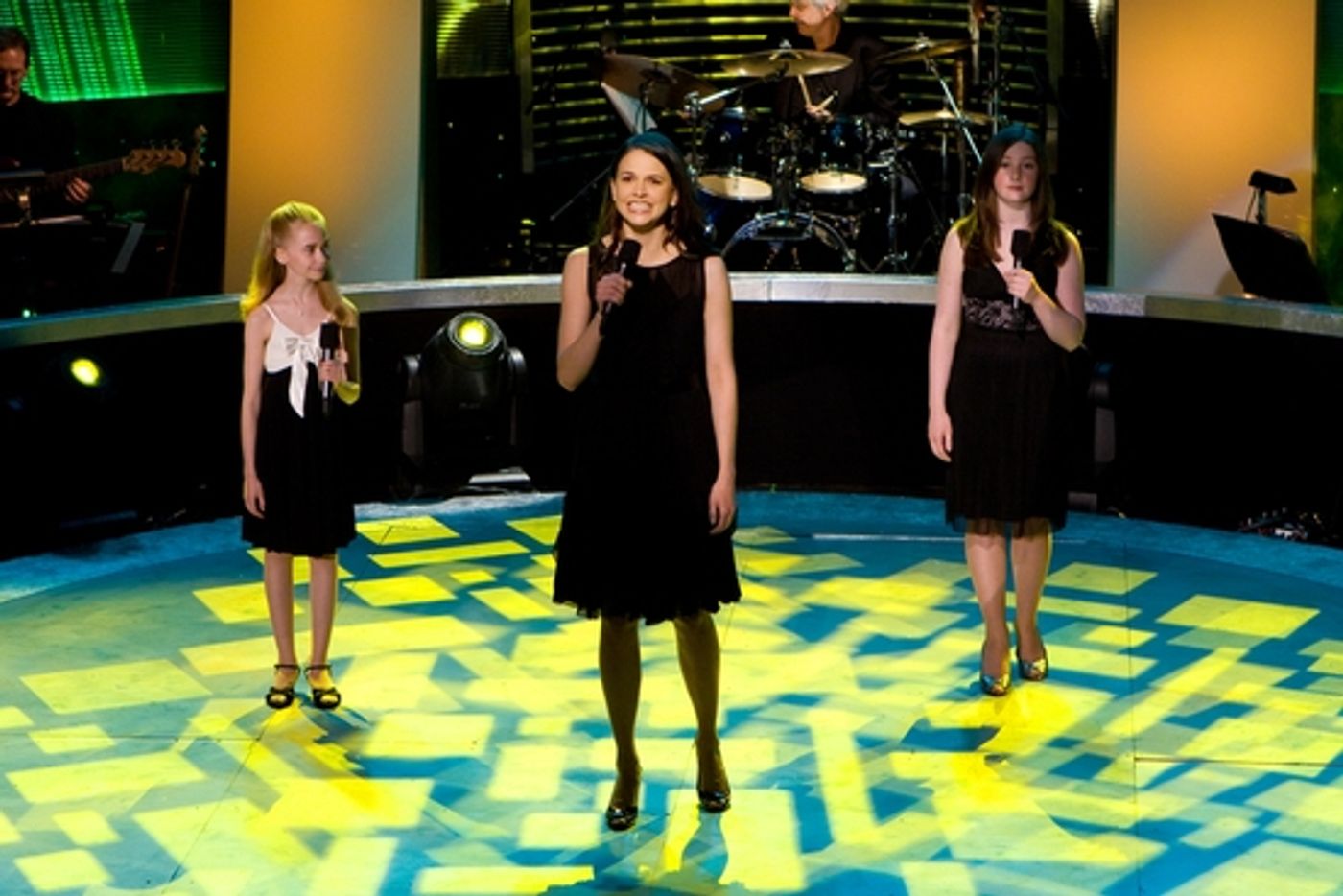 Photo Coverage: 2009 Tony Awards Preview Concert Performance  Image