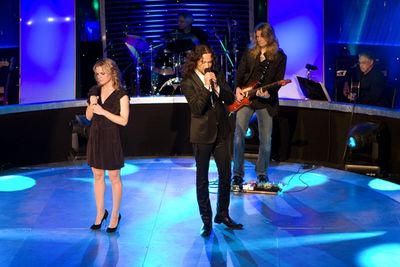Constantine Maroulis and Amy Spanger Photo
