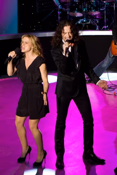 Constantine Maroulis and Amy Spanger Photo
