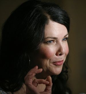 Lauren Graham @ BroadwayWorld Lauren Graham Photo