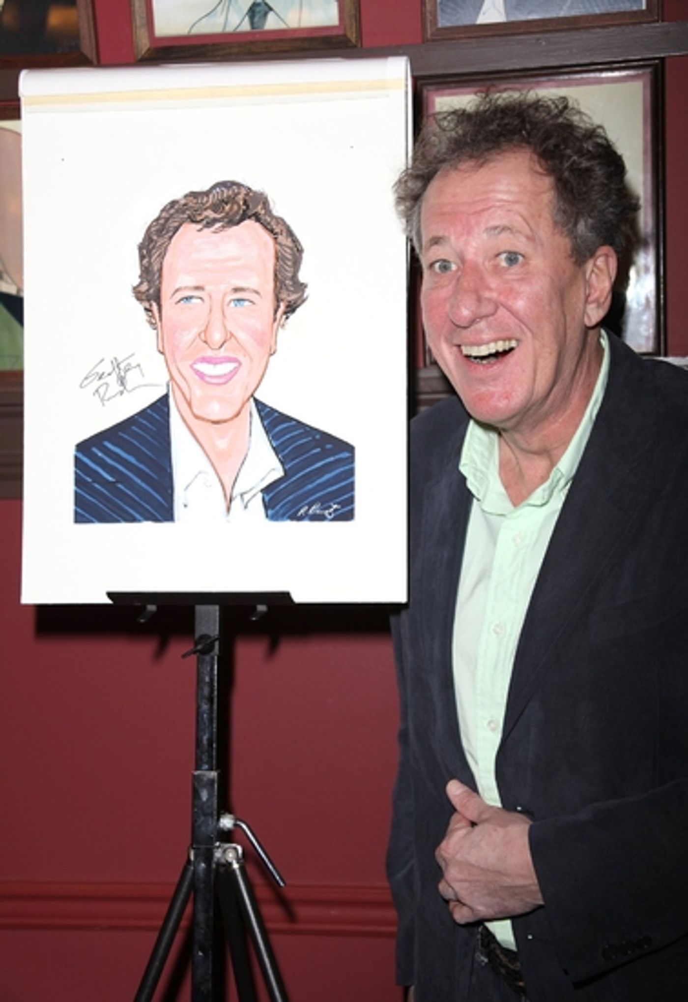 Photo Coverage: EXIT THE KING's Geoffrey Rush Joins Sardi's WALL OF FAME  Image