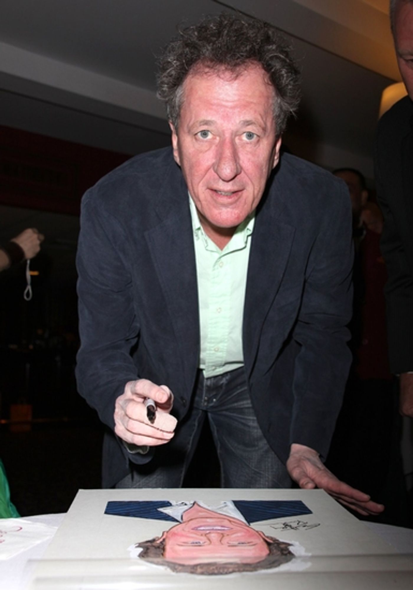 Photo Coverage: EXIT THE KING's Geoffrey Rush Joins Sardi's WALL OF FAME  Image
