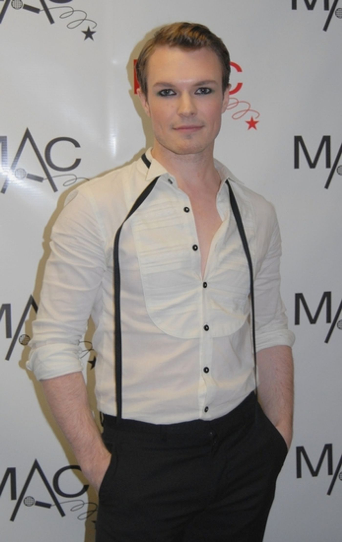 Photo Coverage: The 2009 MAC Awards: Backstage  Image