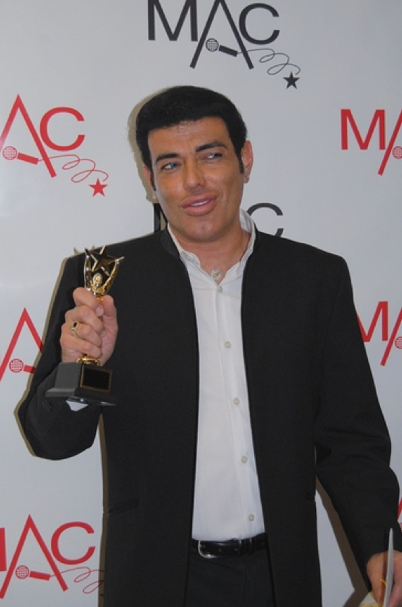 Photo Coverage: The 2009 MAC Awards: Backstage  Image