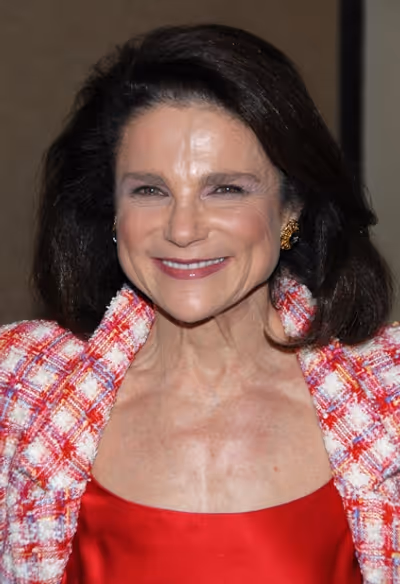 Tovah Feldshuh Photo