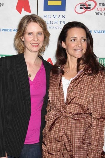 Cynthia Nixon and Kristin Davis Photo