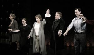 Susan Kellermann, Samantha Mathis, Jane Fonda, Zach Grenier and Colin Hanks @ BroadwayWorld Susan Kellermann, Samantha Mathis, Jane Fonda, Zach Grenier and Colin Hanks Photo