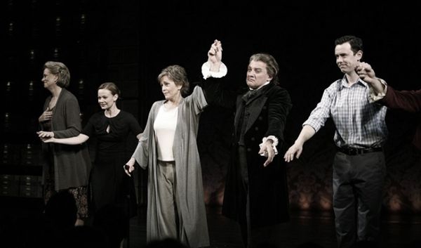 Susan Kellermann, Samantha Mathis, Jane Fonda, Zach Grenier and Colin Hanks Photo