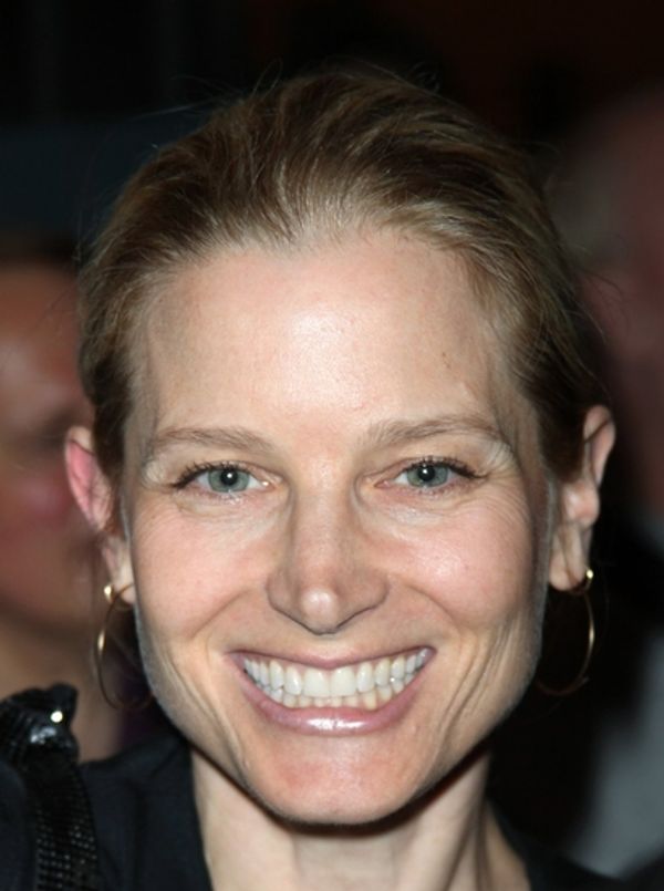 Bridget Fonda Photo