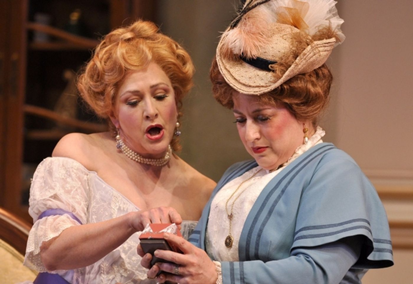 Photo Flash: A FLEA IN HER EAR At KC Rep  Image