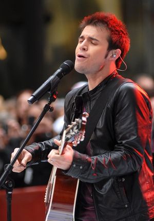 Kris Allen @ BroadwayWorld Kris Allen Photo