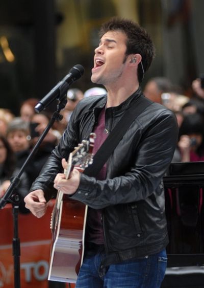 Kris Allen Photo