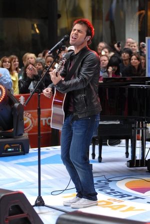 Kris Allen @ BroadwayWorld Kris Allen Photo