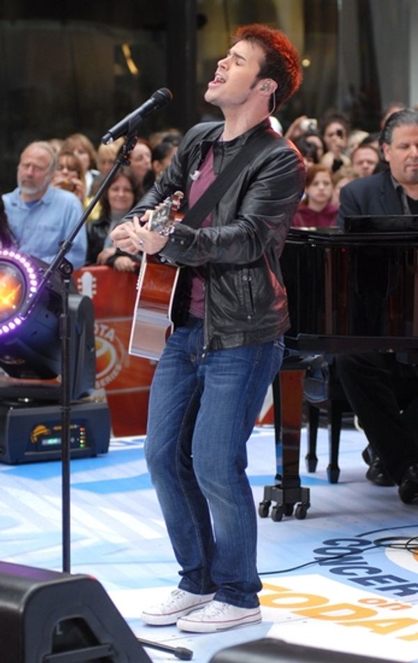 Kris Allen Photo