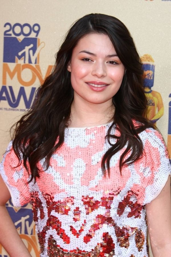 Miranda Cosgrove Photo