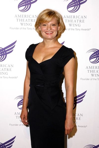 Martha Plimpton Photo