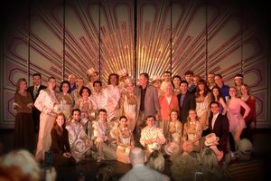 Former President and First Lady George and Barbara Bush with Cast and Staff of Ogunquit Playhouse's A Chorus Line @ BroadwayWorld Former President and First Lady George and Barbara Bush with Cast and Staff of Ogunqu Photo