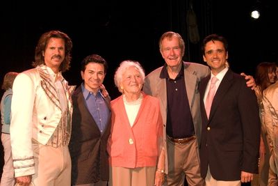 Lorenzo Lamas, Luis Villabon, Barbara Bush, George Bush, and Bradford Kenney  Photo