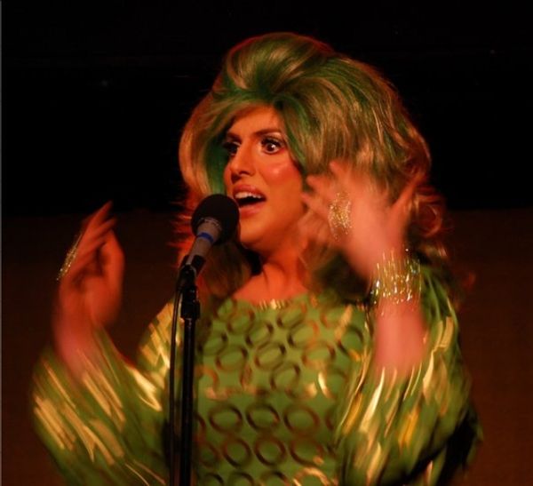 Hedda Lettuce Photo