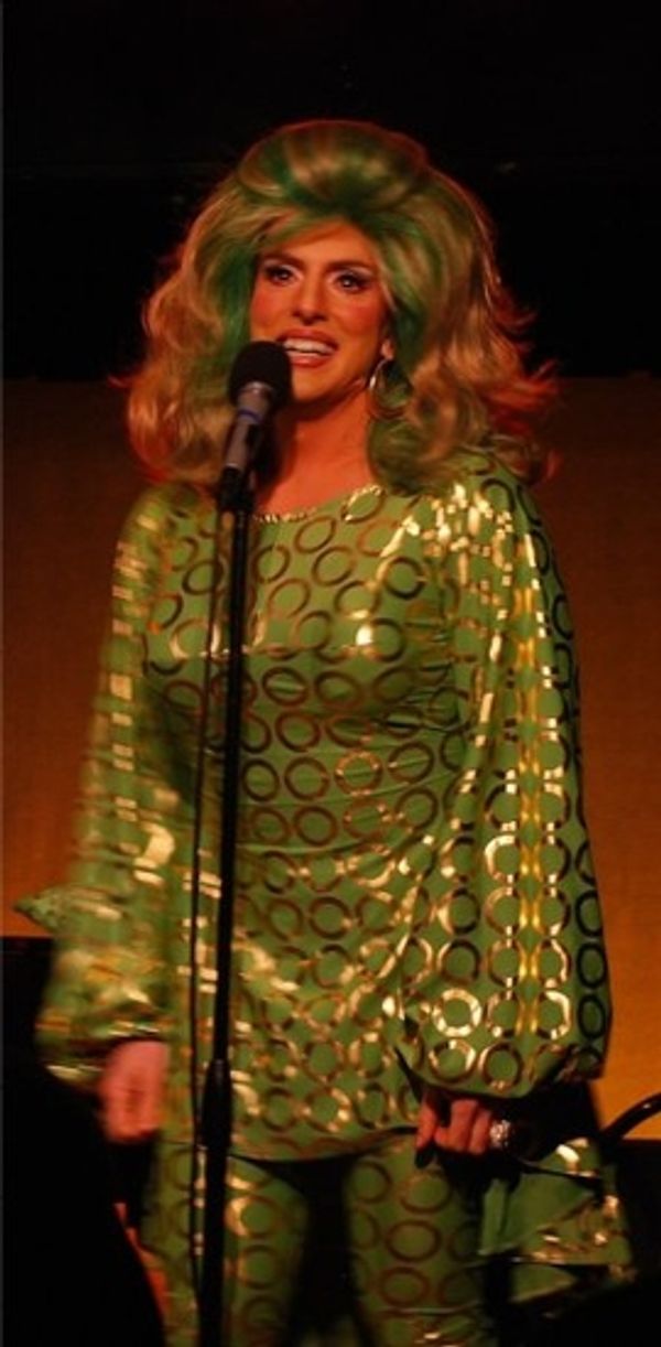 Hedda Lettuce Photo