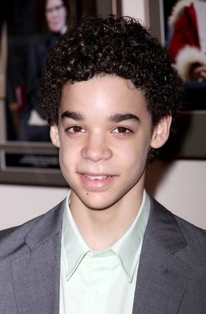 David Alvarez @ BroadwayWorld David Alvarez Photo