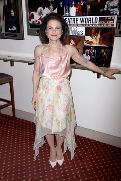 Tovah Feldshuh Photo