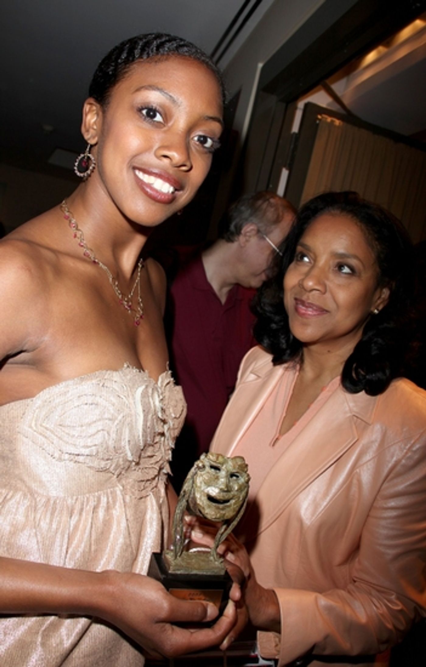 Photo Coverage:  65th Annual Theatre World Awards - Backstage: The Ladies  Image
